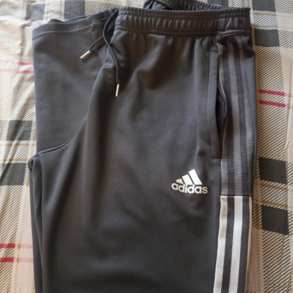 Adidas Jogging pants